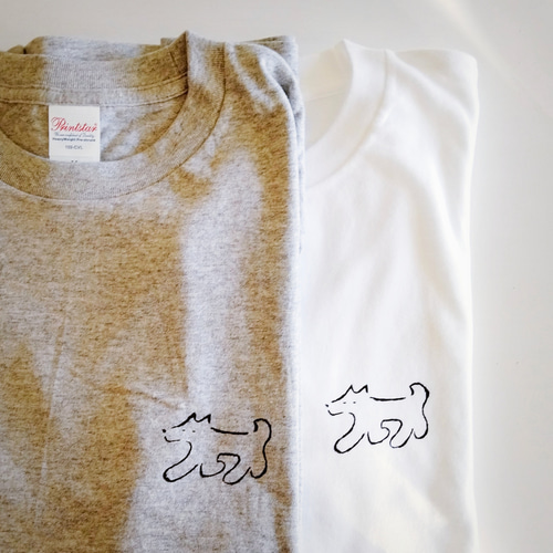 長袖Tシャツ「歩く犬」ホワイト / 杢グレー・犬のキャラクター・男女