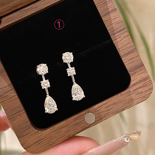 ラボグロウンダイヤモンドピアスPt950 2108 ピアス（スタッド・一粒