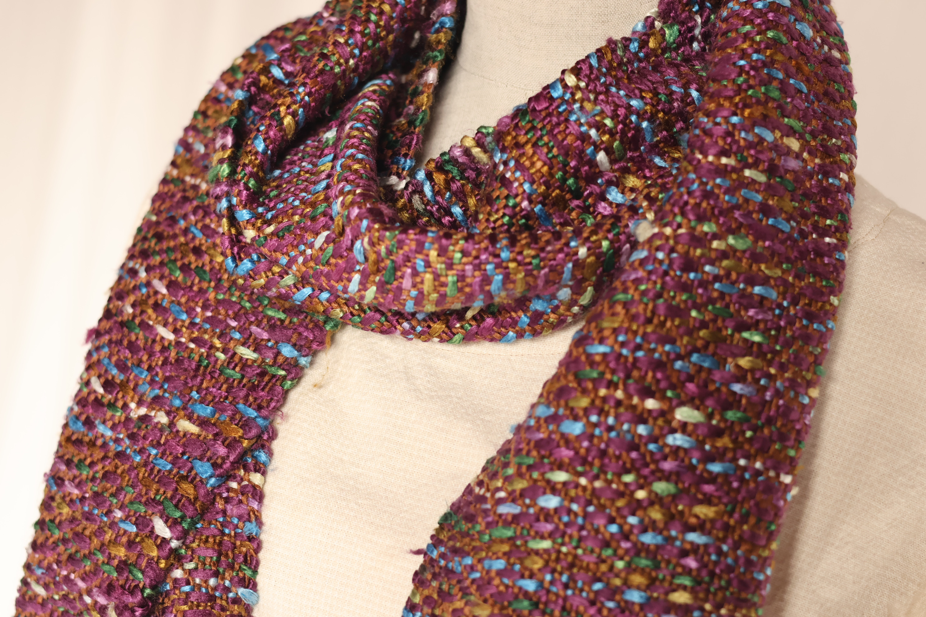 手織りきびそシルク　ヘリボーン柄マフラー