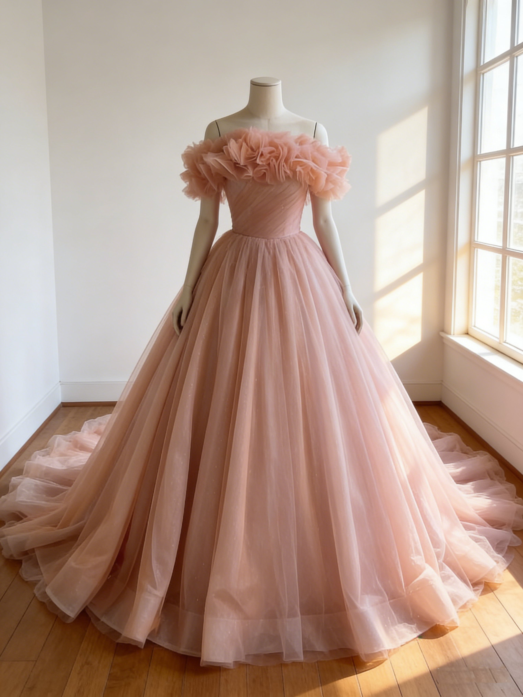 カラードレス  ピンク 取り外し可能なオフショルダー  柔らかく重ねたチュールスカート   華やかなトレーン  結婚式