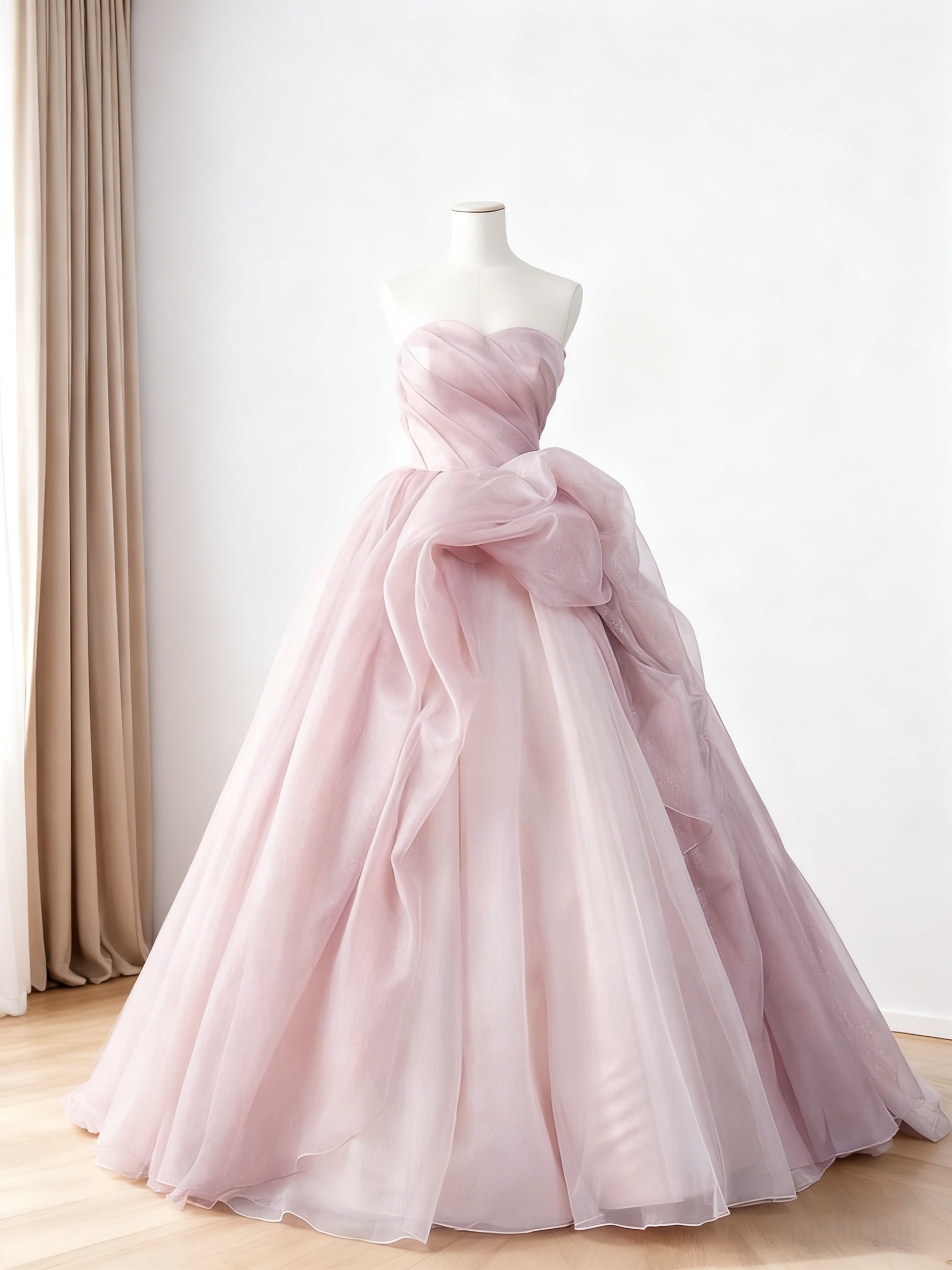 カラードレス 薄ピンク ベアトップ ハンドドレープ ラッフルフリル プリンセスライン 可愛い 披露宴
