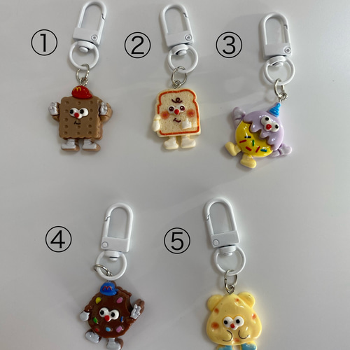 選んでつくるオリジナル】じゃらじゃらキーホルダー スマイル フラワー