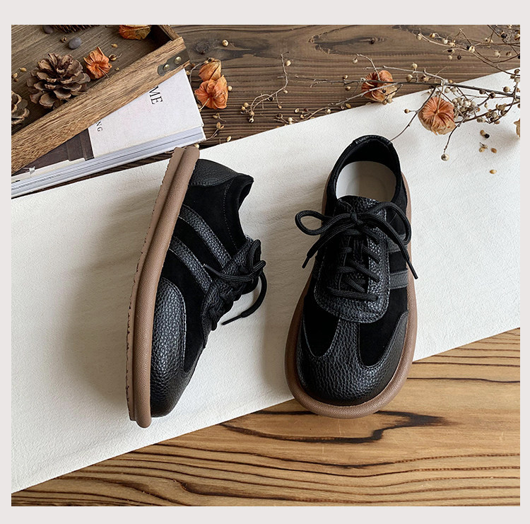 2025 年新作 本革ホワイトスニーカー ソフトソールスポーツシューズ