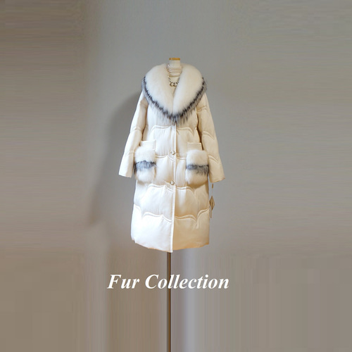 エレ派の最愛カラー、ウィンターホワイト☆2WAYフォックスファー付