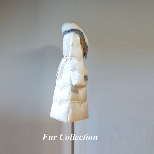 エレ派の最愛カラー、ウィンターホワイト☆2WAYフォックスファー付