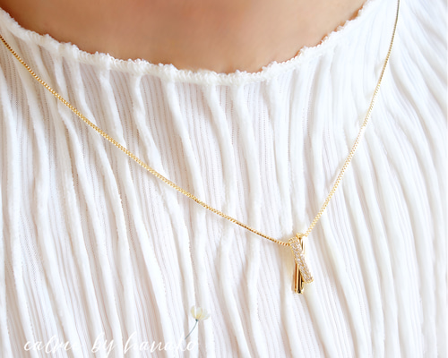 新作 シンプル 18K 上品 大人女子 高品質 CZダイヤ クロス デザイン