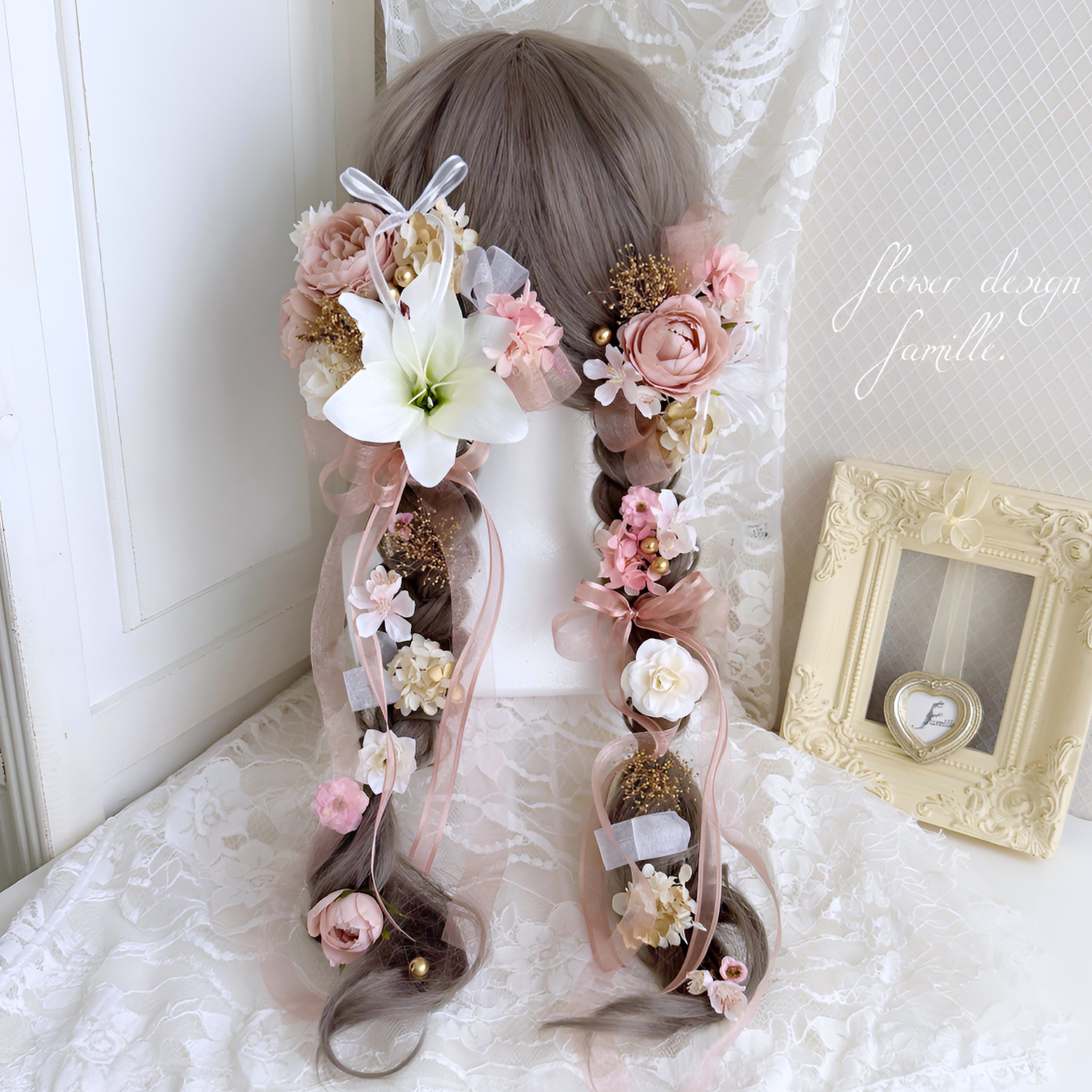 華やか ツイン編みおろし ✧ ユリ × くすみピンク × リボン ｜ 成人式 卒業式 前撮り ウェディング 白 金