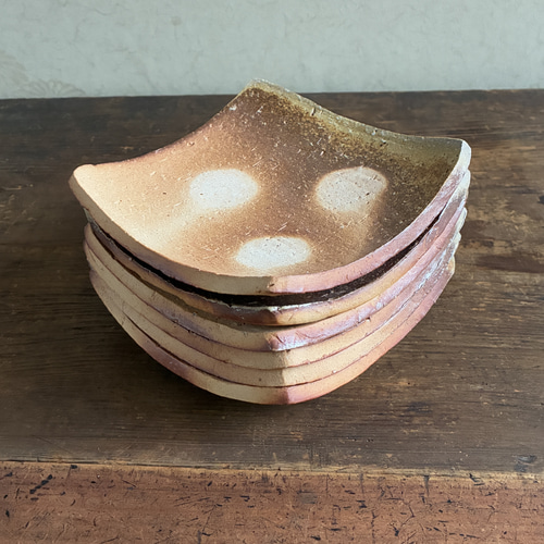 信楽焼 白荒土 穴窯焼成・四方上げ皿 15cm（No4）｜角皿・菓子皿・前菜