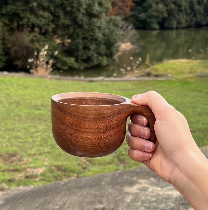 やさしい木製マグカップ　wooden mag　ウオールナット　0049