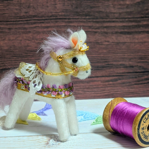 ご依頼品】午飾り 花 干支 2026 馬 ぬいぐるみ ミニチュア ぬいぐるみ