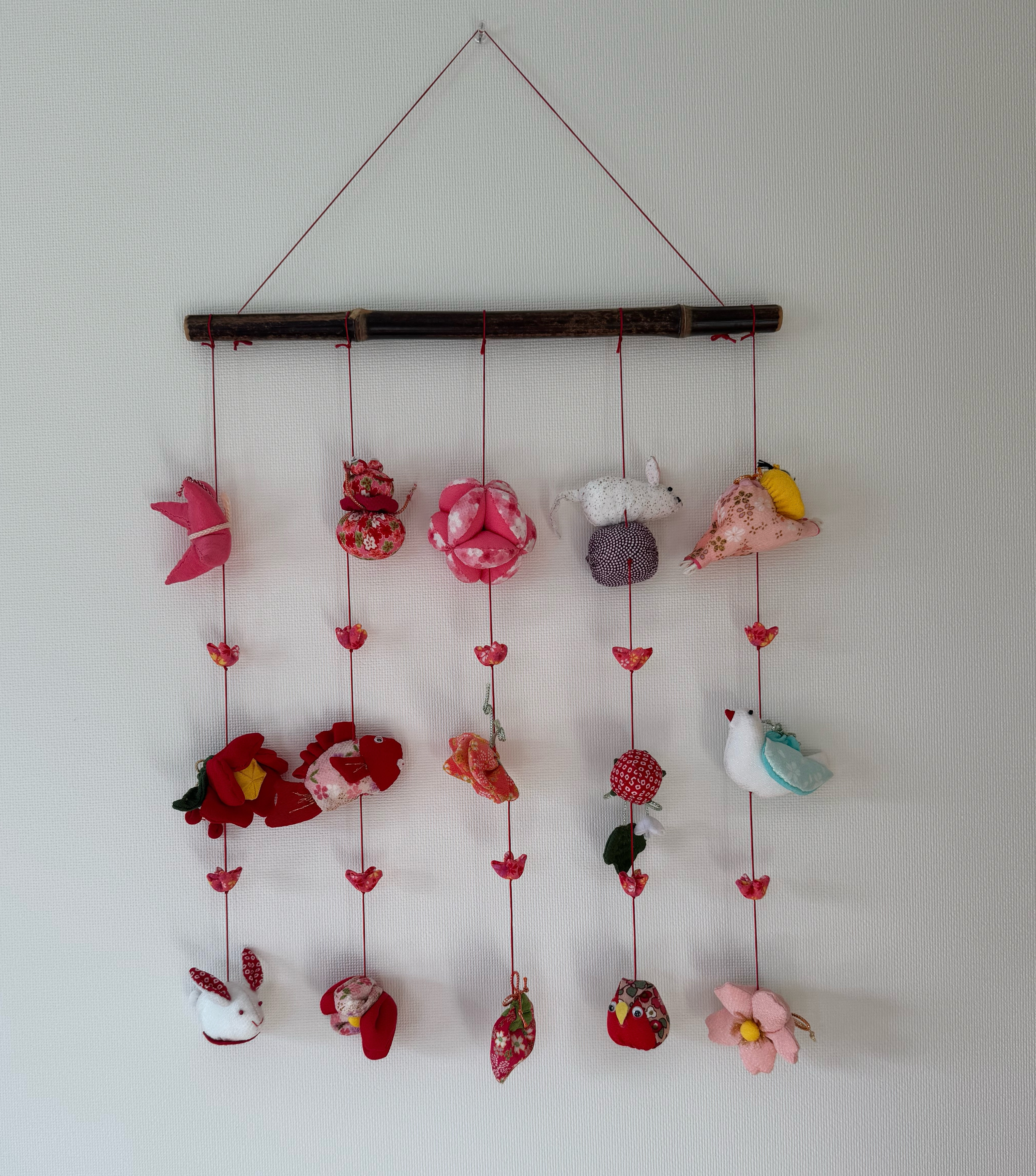 壁掛け吊るし雛⑥  かわいい吊るし飾り　一点物　桃の節句　ひな祭り　　雛人形