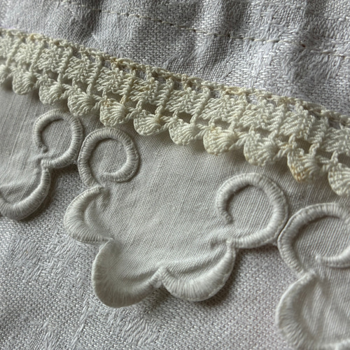 antiquelinen＆whitework*モノグラム手刺繍*ダマスク織りリネン