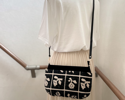 ⚮̈ミナペルホネン　rosy ドラポケショルダー ⚮̈ミナペルホネン rosy ドラポケショルダー - メルカリ