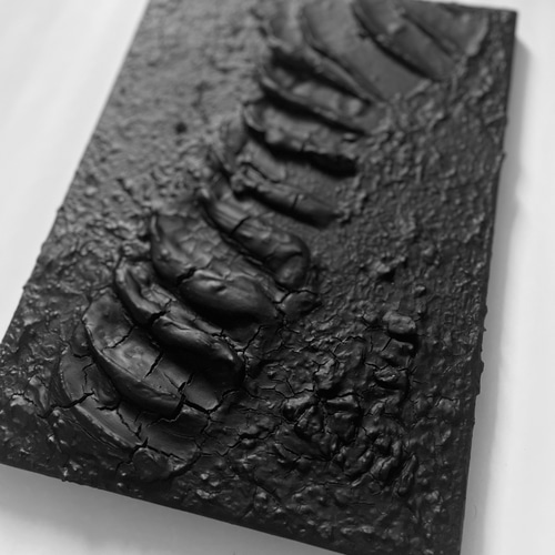 KAGE ｜黒い現代アート｜F4サイズ｜立体 絵画 アートパネル ブラック