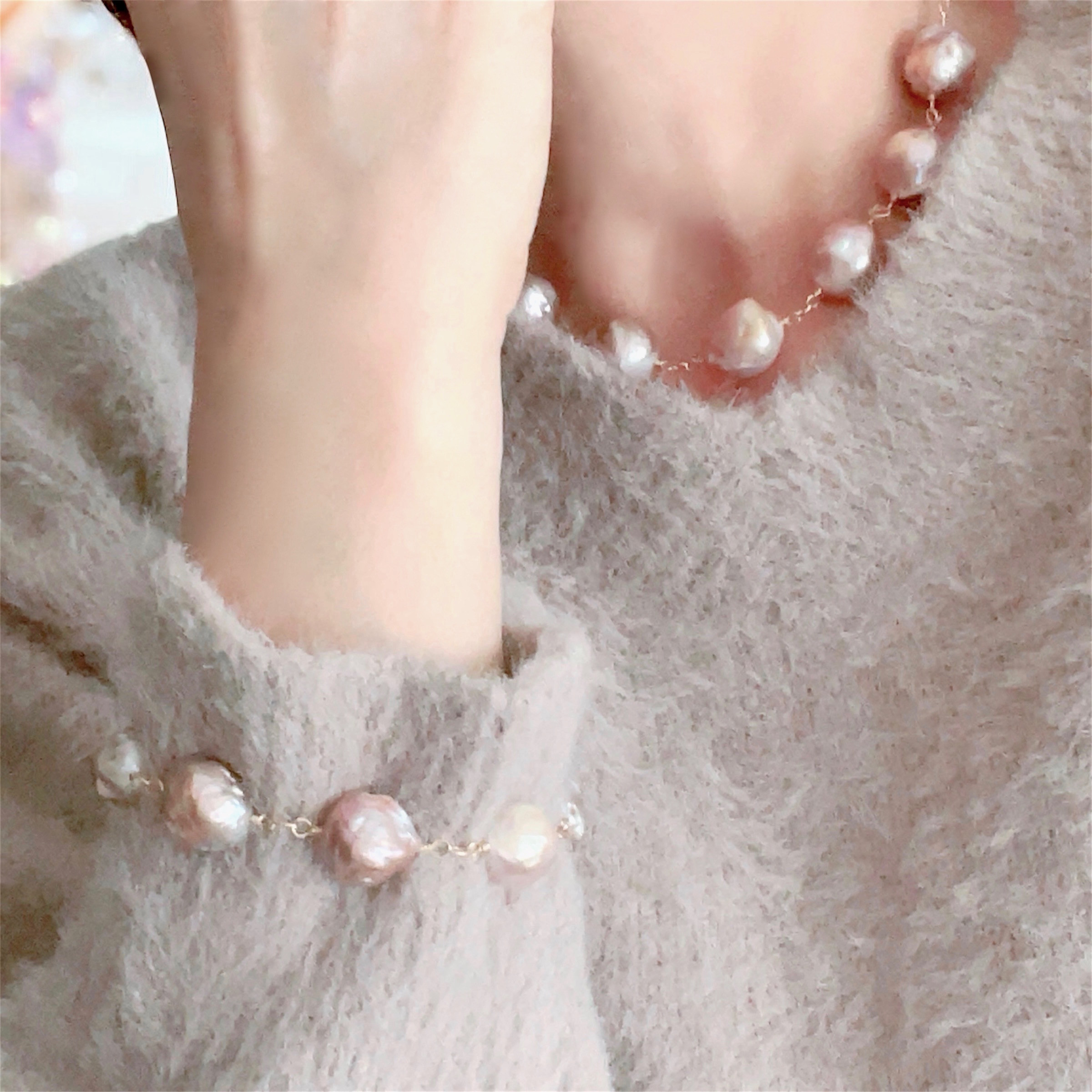 シュリンク大粒淡水パール ステーション チョーカーネックレス&ブレスレット ライトモーヴ ラベンダー