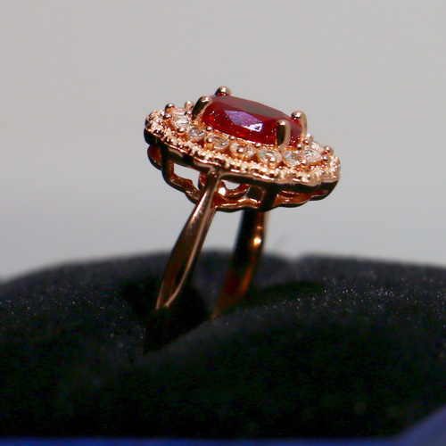 ルビー・ホワイトサファイア ローズGP リング 指輪 13号 指輪・リング