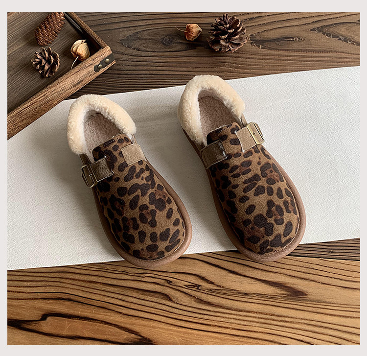 2025 年モデル新作 ラムウール付き スエード素材 ヒョウ柄 フリース内張り ボッケンシューズ