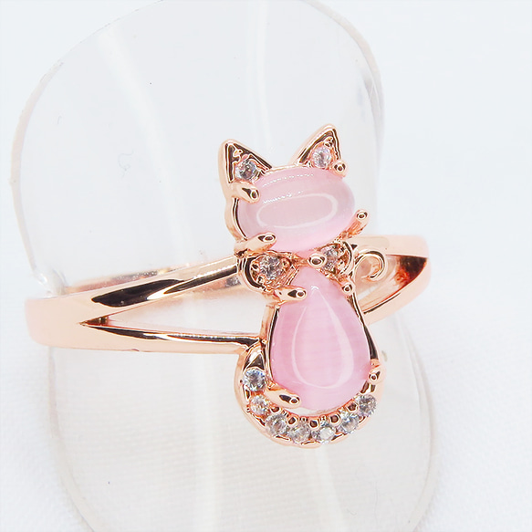 ローズゴールドカラー 大人可愛い猫シルエットリング キュービック