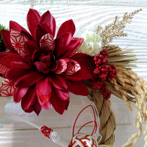 しめ縄★ 椿③ダリア　お正月飾り　しめ飾り　しめ縄リース　紅白 お正月 しめ縄 しめ飾り ダリア と 椿 紅白 鶴 しめ縄・しめ飾り Harry