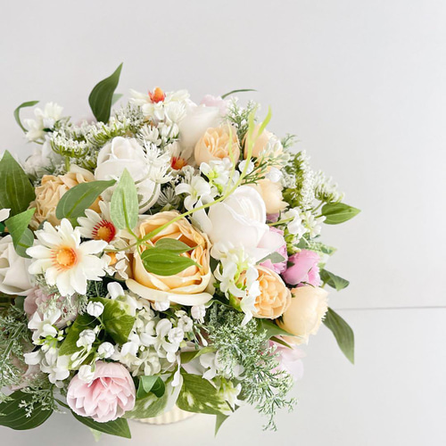 スプリングセレクト｜春待ちフラワーアレンジ ピンクローズの優しい