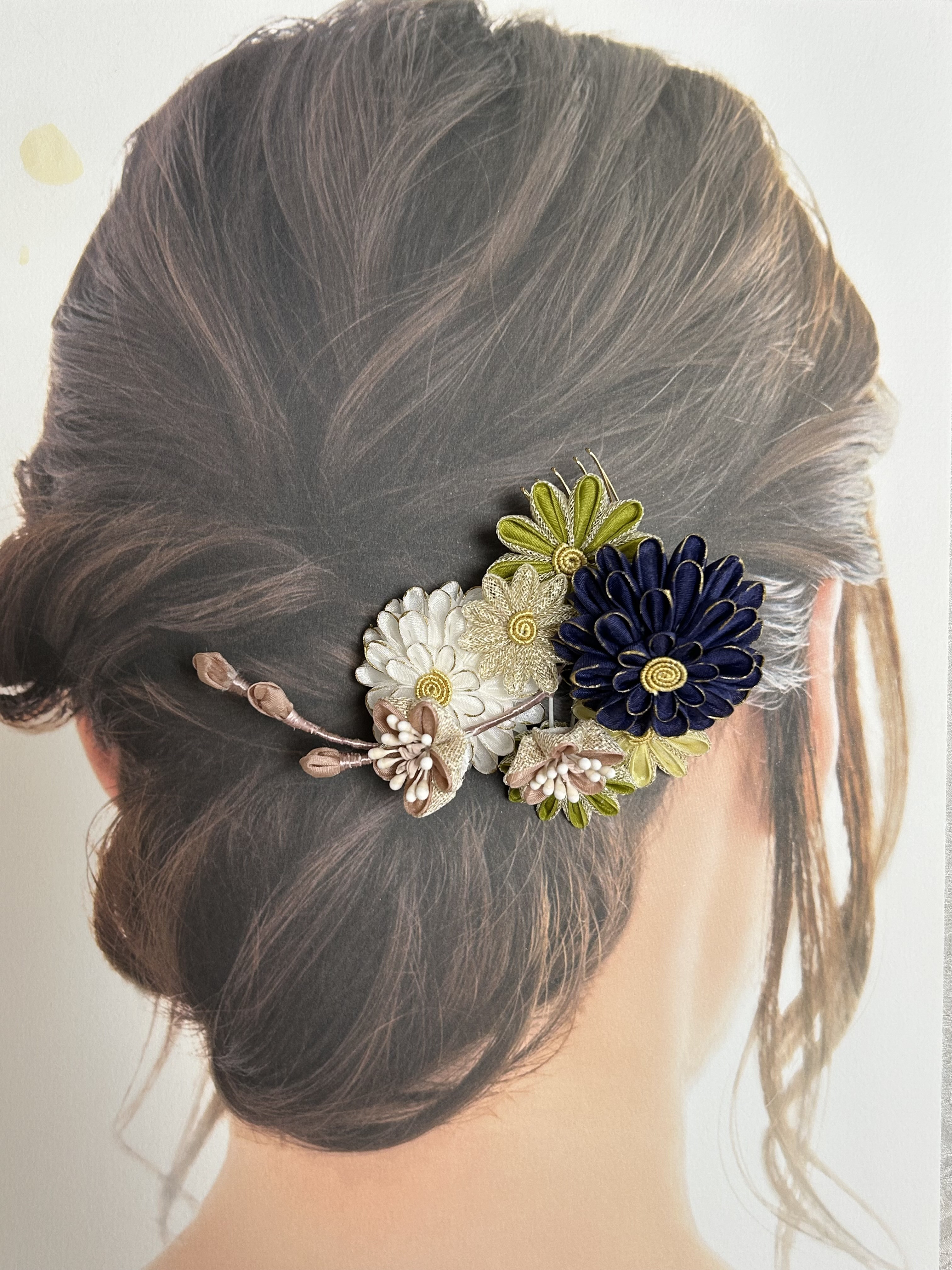 正絹羽二重つまみ細工　大人の髪飾り