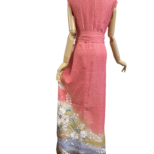 送料無料 着物 リメイク ゆったりなのに美しい 辻ヶ花 金彩 桃珊瑚