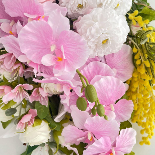 胡蝶蘭とミモザのスワッグ｜光触媒フラワー 特大83cm 春色フラワー