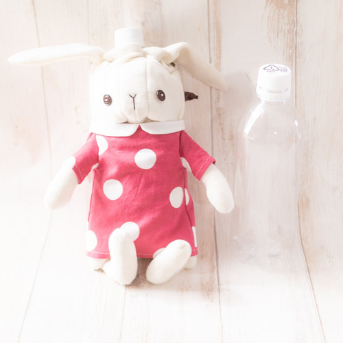 うさぎんちゃく☆ペットボトルホルダー☆パウダーニット生成り 巾着袋