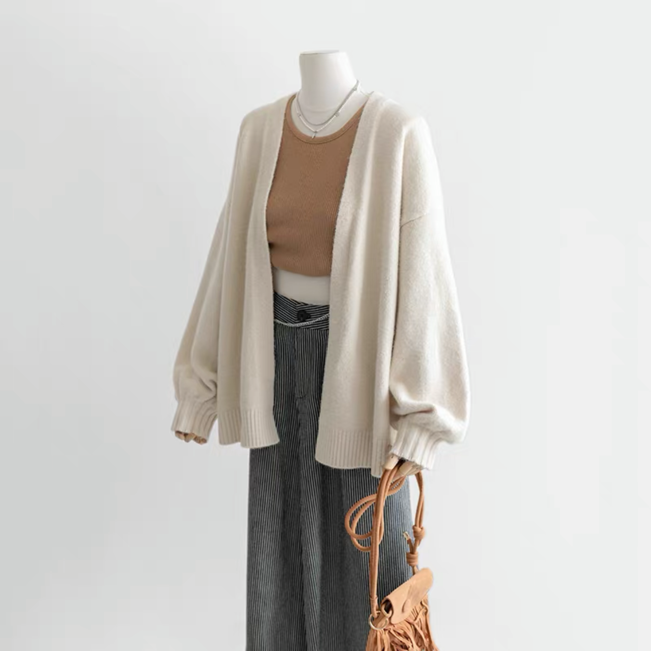 新作｜レディースニット　春秋　　おしゃれセーター　ゆったりタイプ