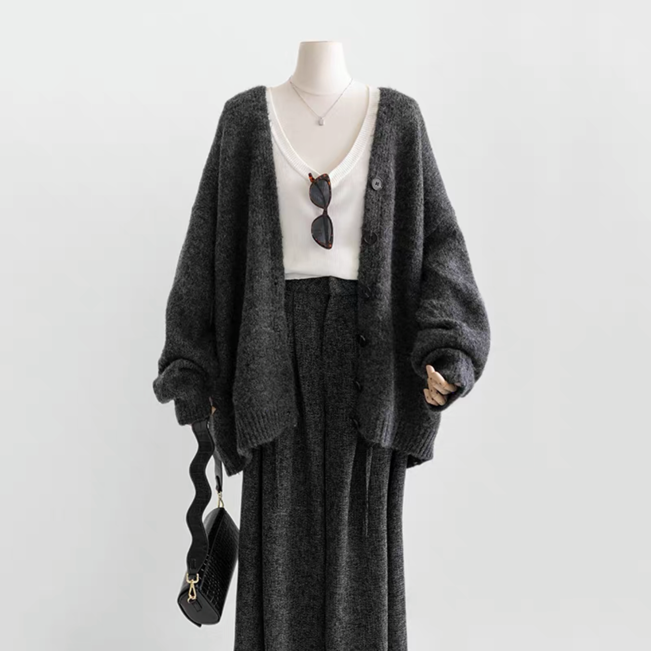 新作｜レディースニット  春秋　　おしゃれセーター　ゆったりタイプ