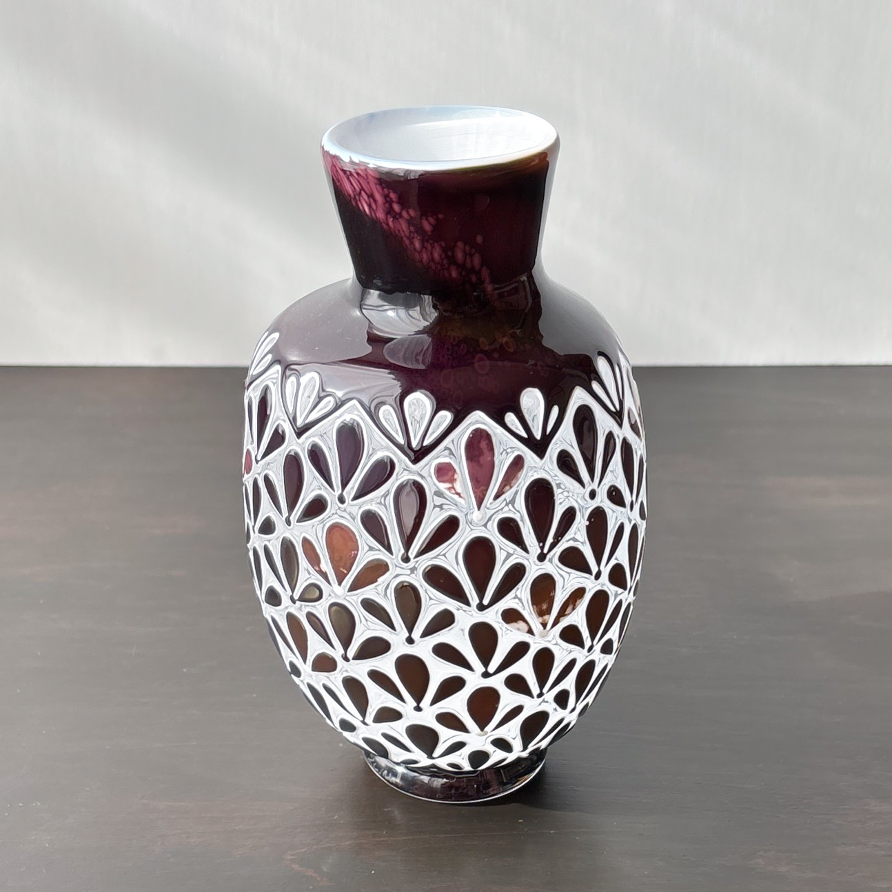 pattern vase  赤花菱