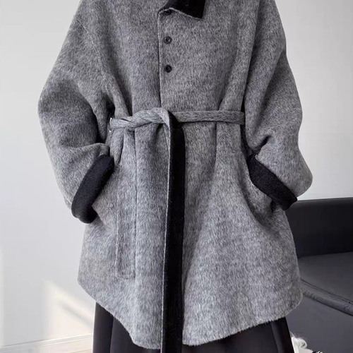 上品さと保温力を兼ね備えたグレー×ウール♪スタンドカラーコート