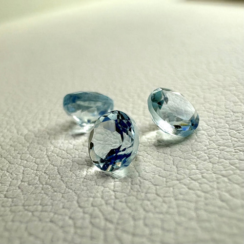 1粒》宝石質アクアマリン AAA ラウンドファセットカット 4mm｜天然石