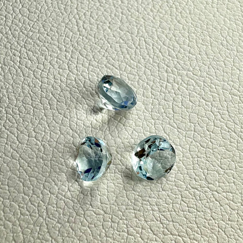1粒》宝石質アクアマリン AAA ラウンドファセットカット 4mm｜天然石