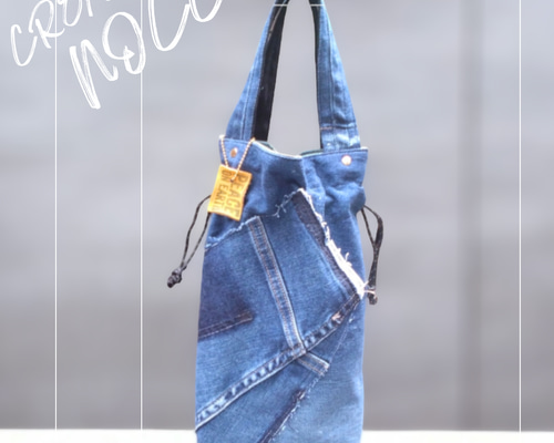 №818【DENIM✖️巾着バッグ⚮̈】デニムリメイクサブバッグ/ミニバッグ