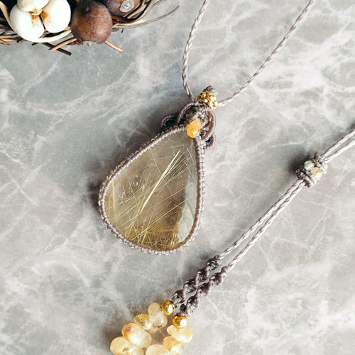 ゴールデンルチルクォーツマクラメネックレス【水精の紡ぎ