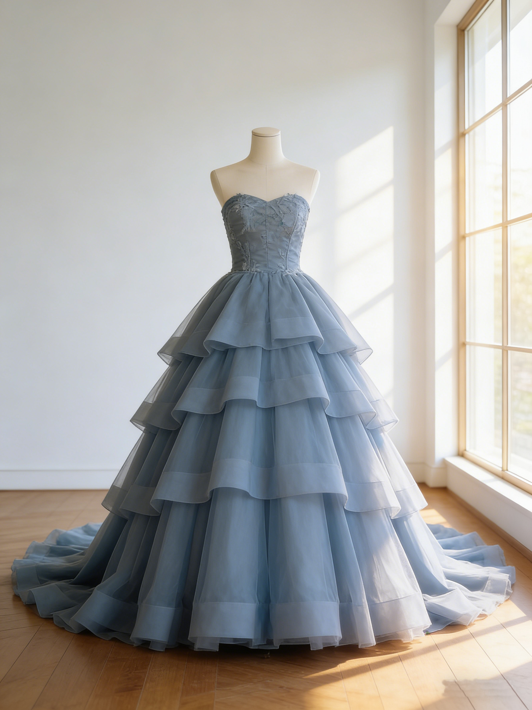 カラードレス   ブルーグレー  ソフトチュール   繊細なレース   華やかなトレーン  ビスチェドレス  演奏会