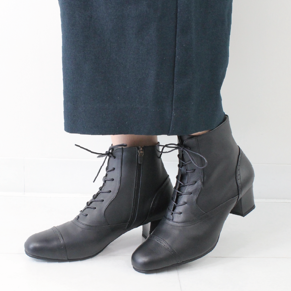 幅狭A 編み上げブーツ 秋冬 革靴