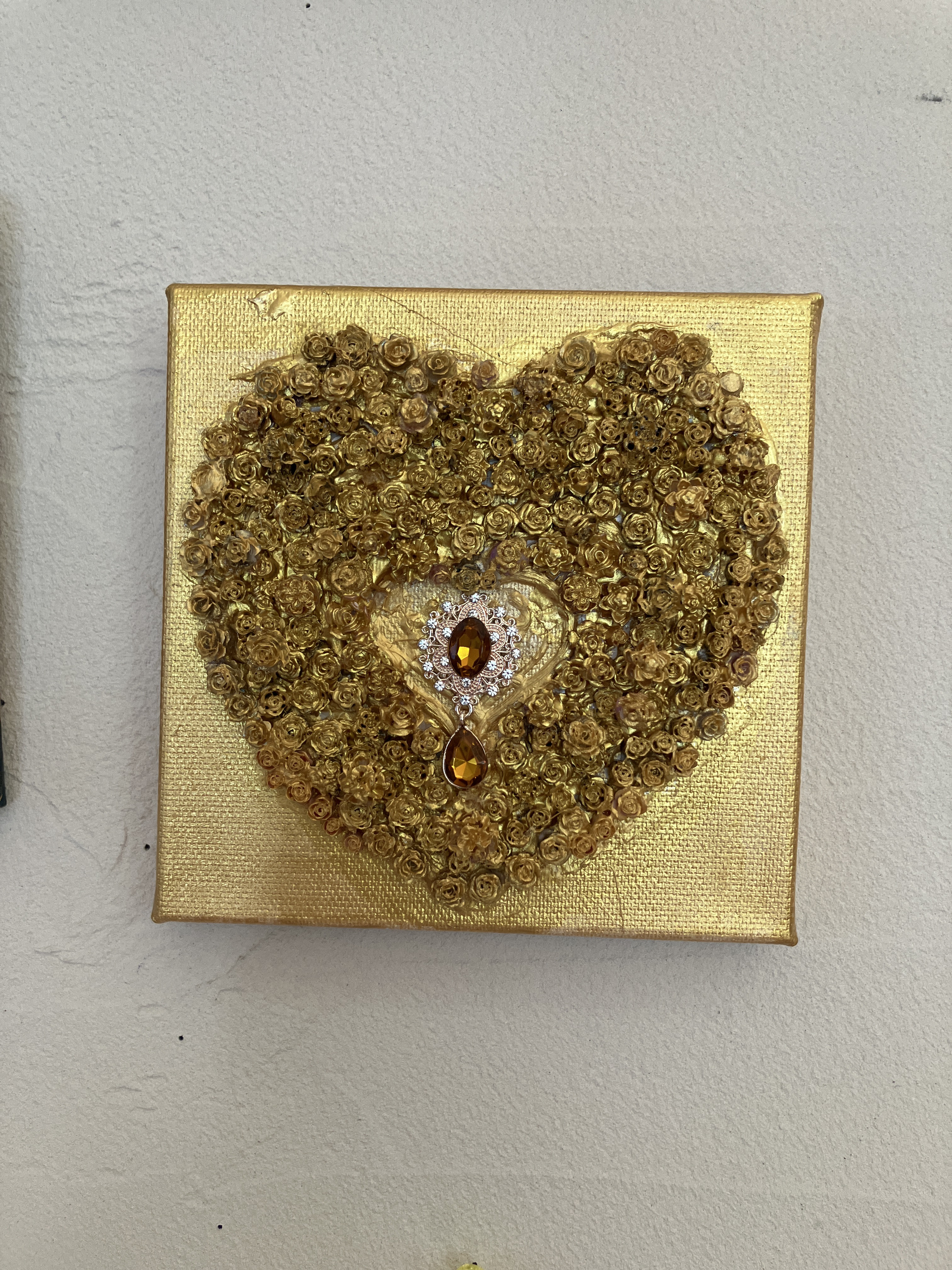 壁掛けアート　ハートは愛のメッセージ31