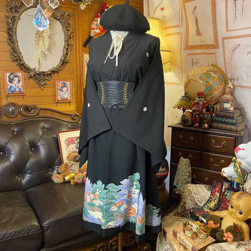 彩　着物リメイク♪ 袋帯と未使用黒留袖着物からロングワンピース❣️ 彩 着物リメイク♪ キラキラ袋帯と黒留袖からロングワンピース❣️ 彩