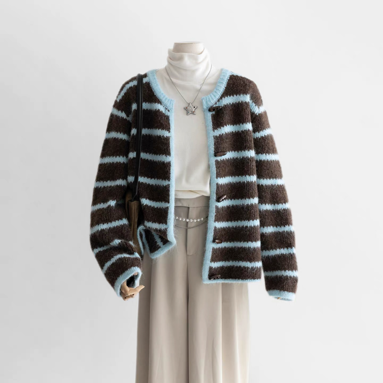 新作｜レディースニット 春秋　　おしゃれセーター　ゆったりタイプ