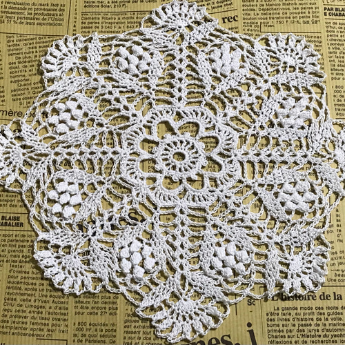 ホワイトのレース編みミニドイリー その他インテリア雑貨 ♪Hand-Made