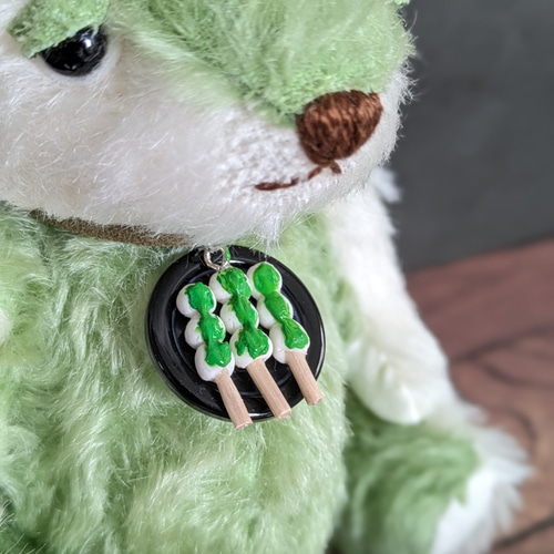 ずんだ餅カラーのテディベア｜ドイツ製モヘア使用・ミニチュアずんだ