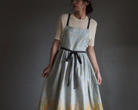 リネンエプロン】周りと差のつく！そのままお出かけ花柄コットンリネン