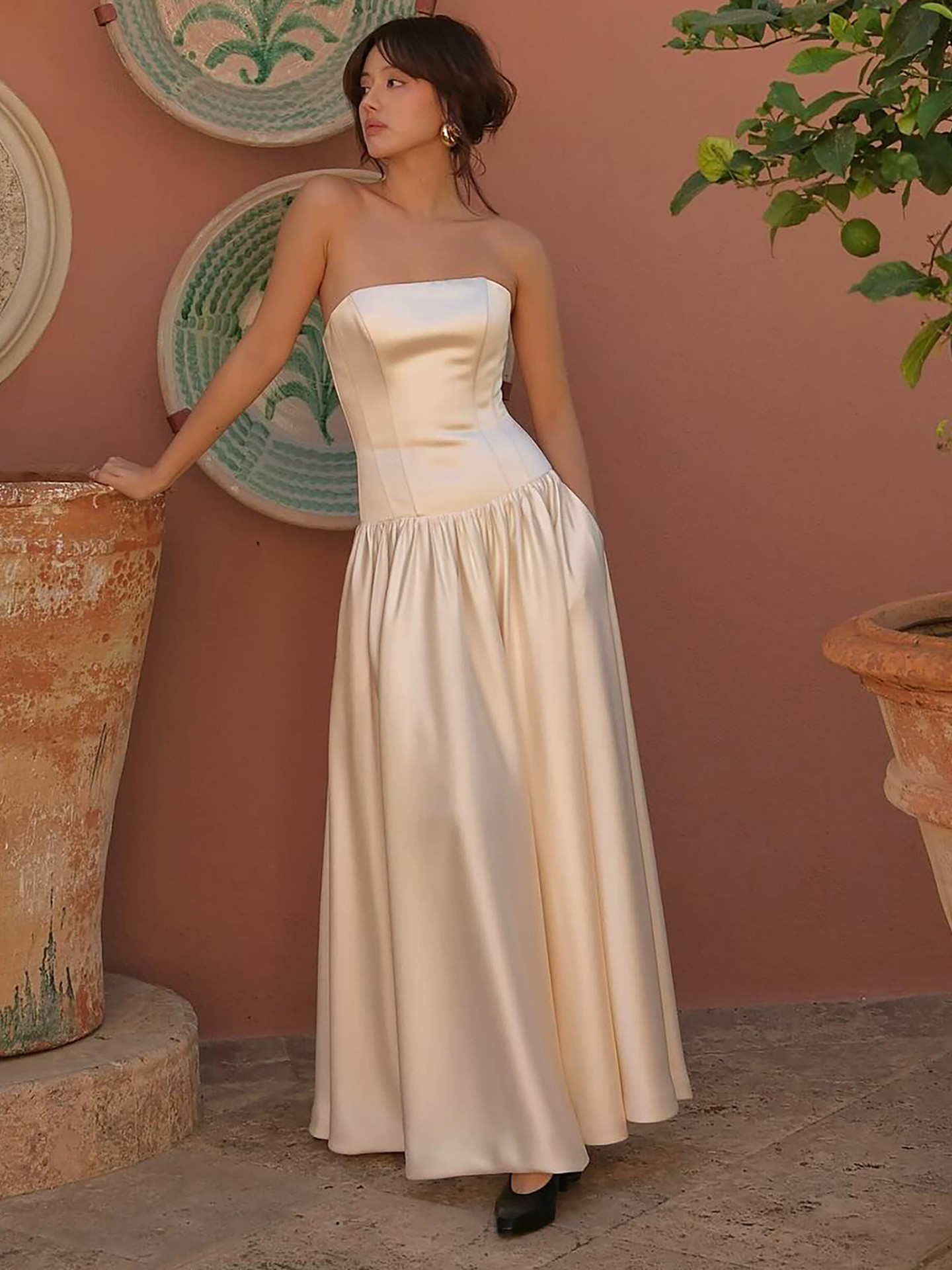 高級感 白 サテン オフショルダー ウェディングドレス 韓国風 結婚式 花嫁 演奏会 誕生日 前撮り HL987