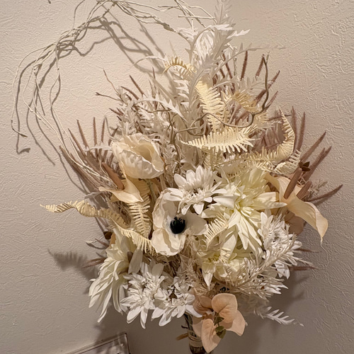 ウェディングブーケ アーティフィシャルフラワー ダリア アーティフィシャルフラワーのホワイトブーケ ダリア 花束 新築祝い