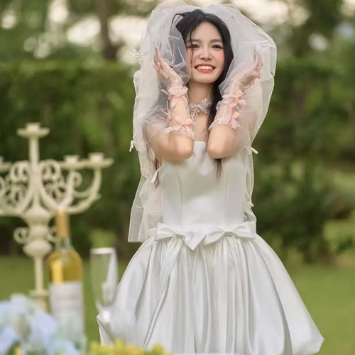 高級感 白 リボン ウェディングドレス ショート丈 プリンセス 結婚式