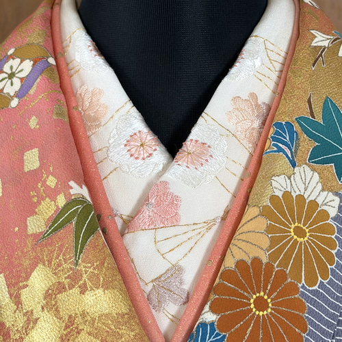 桜の半衿 NO.1☆オフホワイト☆正絹☆日本刺繍☆振袖・晴着に☆成人式