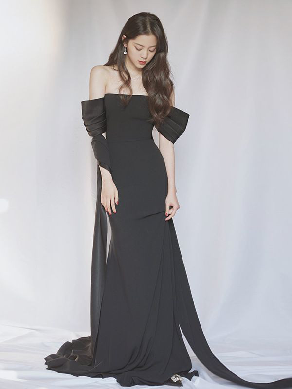 高級感 黒白 サテン パーティードレス オフショルダー 裾引き 結婚式 成人式 演奏会 誕生日 前撮り HL995