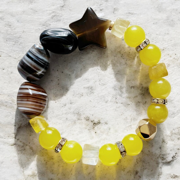 デニムでいい日に黄×茶の大人カジュアル天然石ブレスレット サード